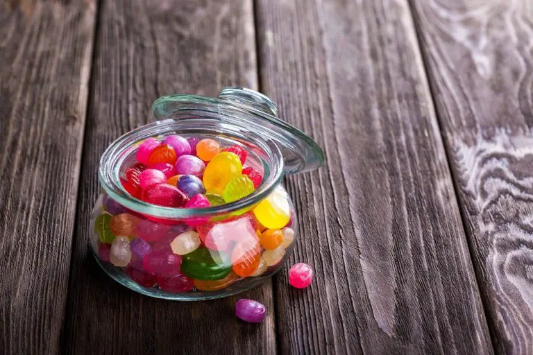 Teeth Hurting When Eating Sweets? 10 Exclusive Tips